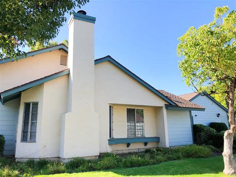 2471 Turnbridge Gln, Escondido, CA 92027 photo 1