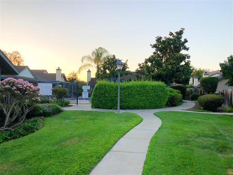 2471 Turnbridge Gln, Escondido, CA 92027 photo 22