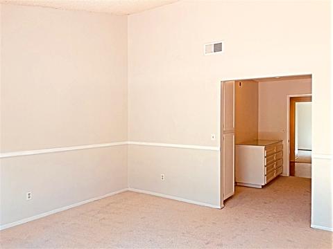 2471 Turnbridge Gln, Escondido, CA 92027 photo 10