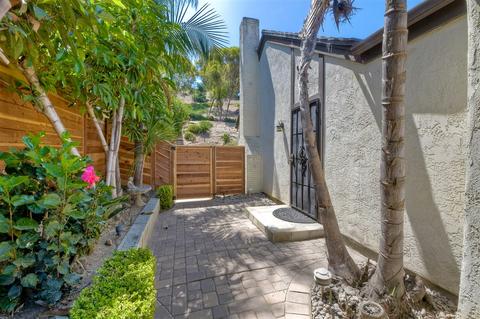 2803 Cazadero Dr, Carlsbad, CA 92009 photo 5