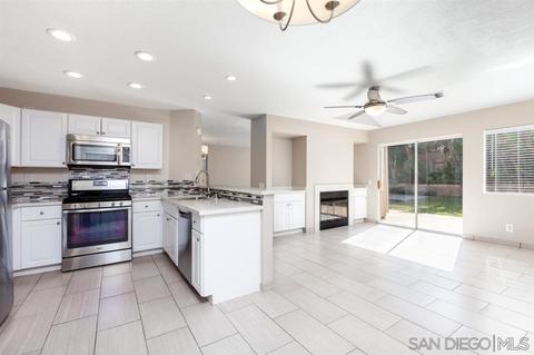 1851 Via Primero, Oceanside, CA 92056 photo 6