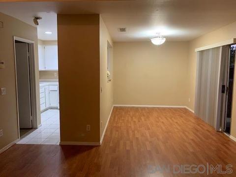44668 Clover, Temecula, CA 92592 photo 2