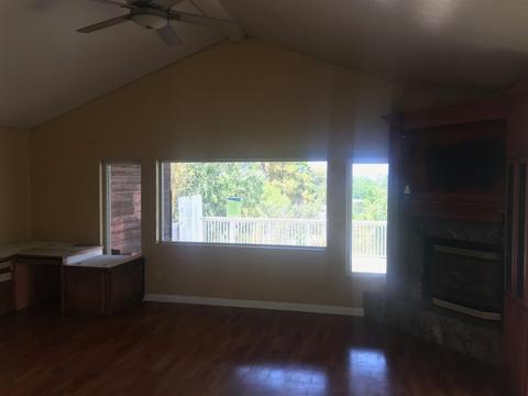 913 Hillcrest Pl, Oceanside, CA 92058 photo 5
