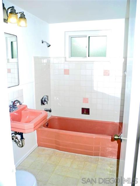 9245 Madison Ave, La Mesa, CA 91941 photo 14