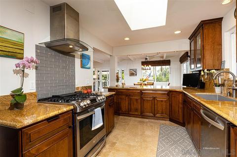 255 May Ct, Cardiff, CA 92007 photo 9