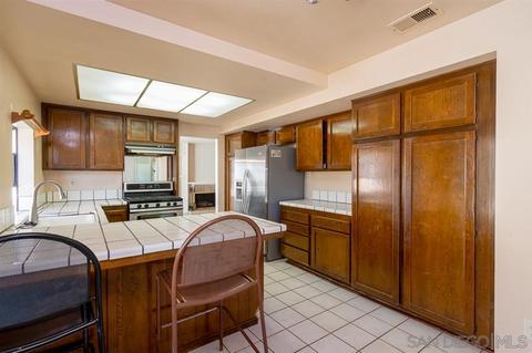 1663 Point Sur Ct, Chula Vista, CA 91911 photo 7