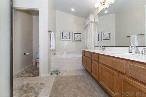 2572 Magellan Ln, Vista, CA 92081 photo 18