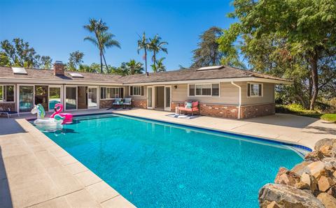 911 Quails Trl, Vista, CA 92081 photo 14