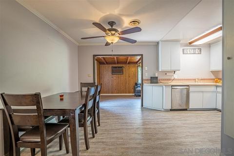8916 Jana Ct, Spring Valley, CA 91977 photo 5
