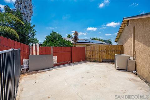 8916 Jana Ct, Spring Valley, CA 91977 photo 19