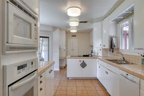 211 Avenida Cortez, La Jolla, CA 92037 photo 11