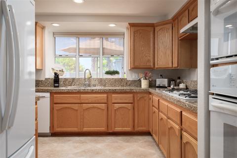 3146 Levante St, Carlsbad, CA 92009 photo 10
