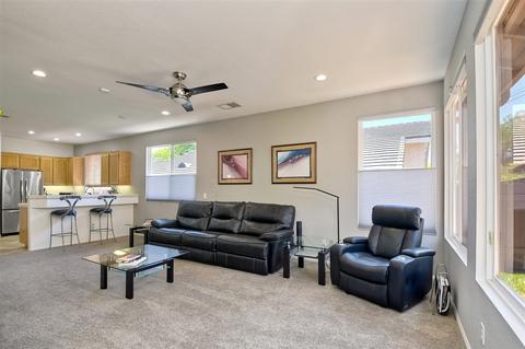 1375 Bernardo Ave, Escondido, CA 92029 photo 7