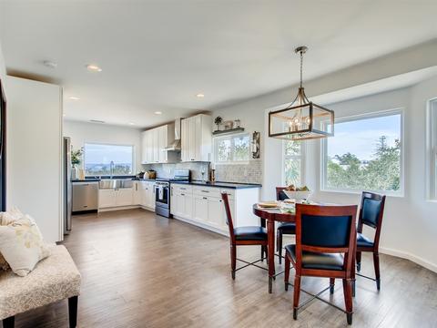 631 W Alvarado St, Fallbrook, CA 92028 photo 8