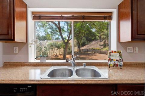3141 Jamacha View Dr, El Cajon, CA 92019 photo 8