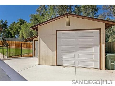 1739 Warpaint, Escondido, CA 92029 photo 9