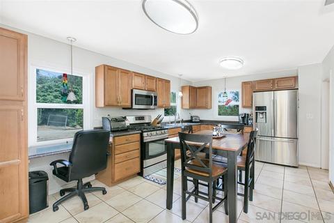 1702 Guava Ln, El Cajon, CA 92020 photo 7