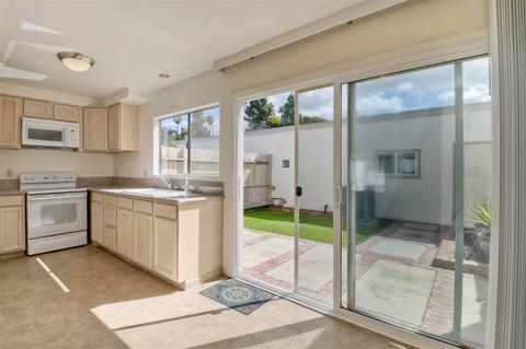 3660 Spyglass, Oceanside, CA 92056 photo 10