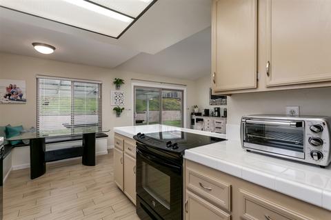 3602 Laredo St, Carlsbad, CA 92010 photo 7