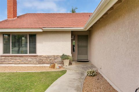 3602 Laredo St, Carlsbad, CA 92010 photo 2