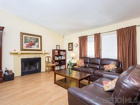 13747 Eisenhower Ave, Poway, CA 92064 photo 3
