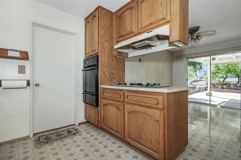 9334 Saint Andrews Dr, Santee, CA 92071 photo 8