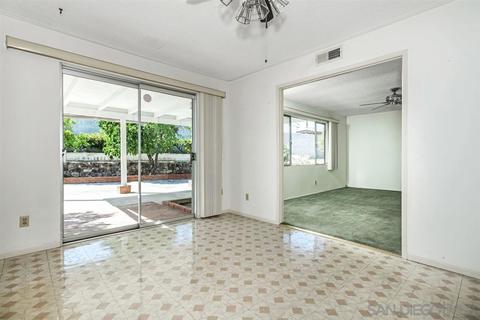 9334 Saint Andrews Dr, Santee, CA 92071 photo 21