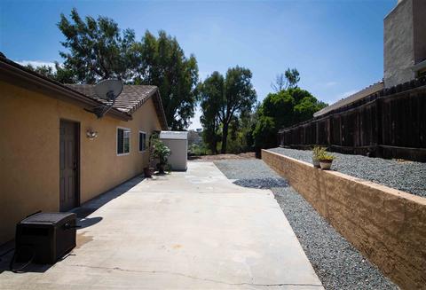 3607 Ames Pl, Carlsbad, CA 92010 photo 5