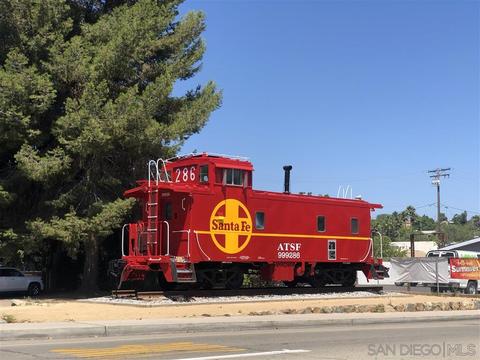 239 E College St, Fallbrook, CA 92028 photo 23