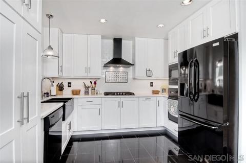 239 E College St, Fallbrook, CA 92028 photo 8
