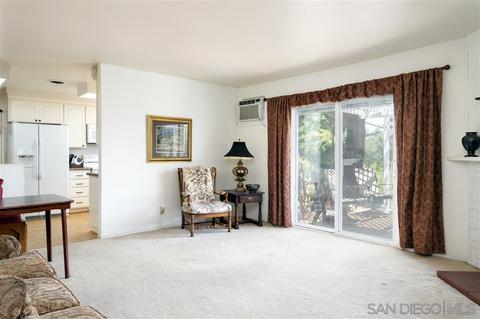 2079 Mountain View Dr, Escondido, CA 92027 photo 9