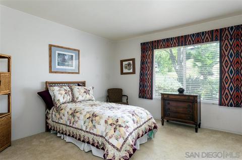2079 Mountain View Dr, Escondido, CA 92027 photo 17
