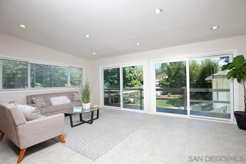 7468 Ohio Pl, La Mesa, CA 91942 photo 5