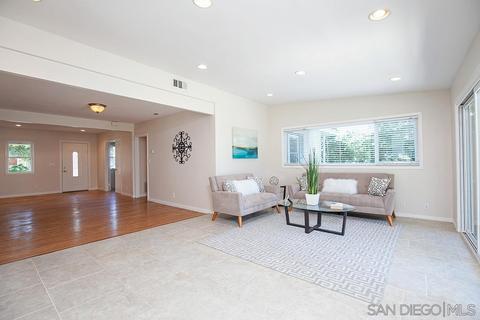 7468 Ohio Pl, La Mesa, CA 91942 photo 4