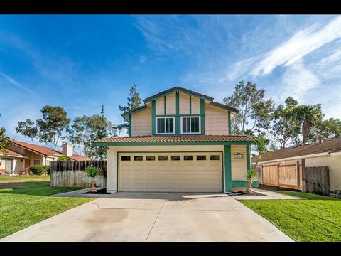 2204 Darby St, Escondido, CA 92025 photo 1