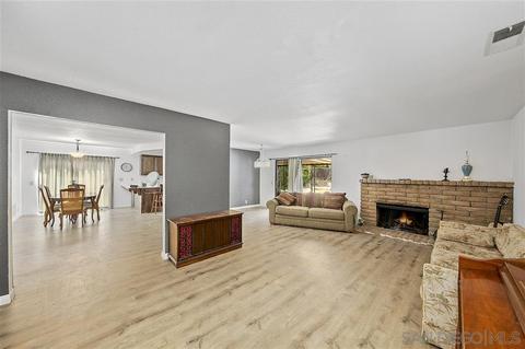5825 Jeffries Ranch Rd, Oceanside, CA 92057 photo 11