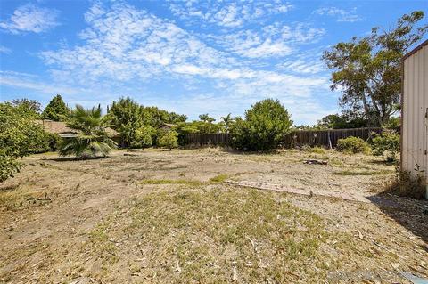 5825 Jeffries Ranch Rd, Oceanside, CA 92057 photo 15