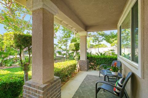 1306 E Taylor St, Vista, CA 92084 photo 3