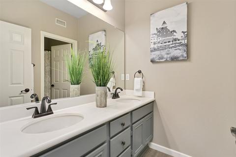 1306 E Taylor St, Vista, CA 92084 photo 13