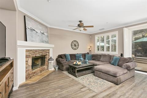 1306 E Taylor St, Vista, CA 92084 photo 8