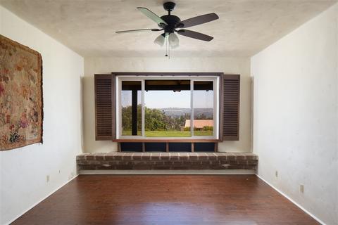 401 Wilshire Rd, Oceanside, CA 92057 photo 13