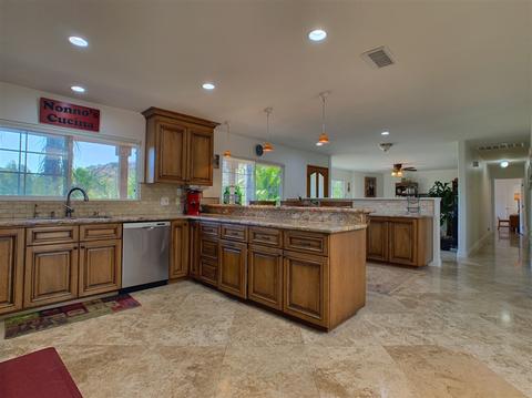 1840 Lotus Ln, El Cajon, CA 92021 photo 11