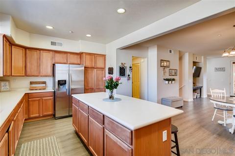 1417 Rosemonde Ln, Santee, CA 92071 photo 8