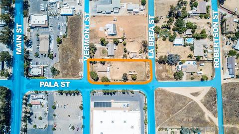 151 Pala St, Ramona, CA 92065 photo 4