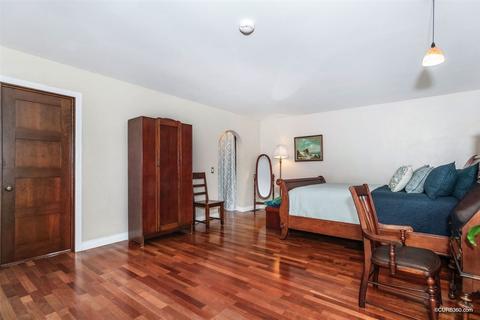 5672 Soledad Mountain Rd, La Jolla, CA 92037 photo 17