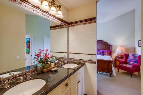 175 Maple Ave #9, Carlsbad, CA 92008 photo 17