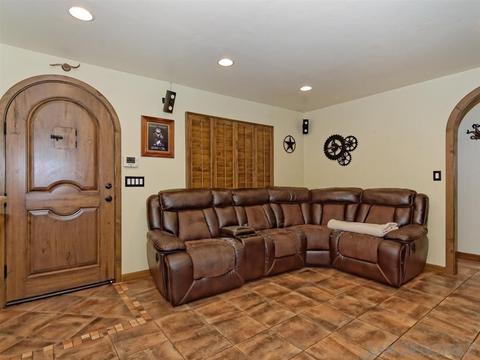 1466 N Mollison, El Cajon, CA 92021 photo 9