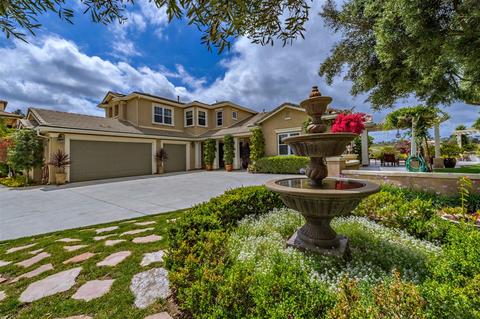 401 Highland Oaks Ln, Fallbrook, CA 92028 photo 1