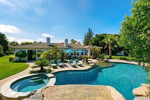 1305 Caudor St, Encinitas, CA 92024 photo 4