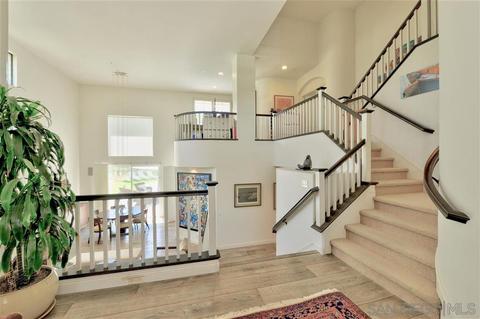 6110 Flagstone Row, La Jolla, CA 92037 photo 8